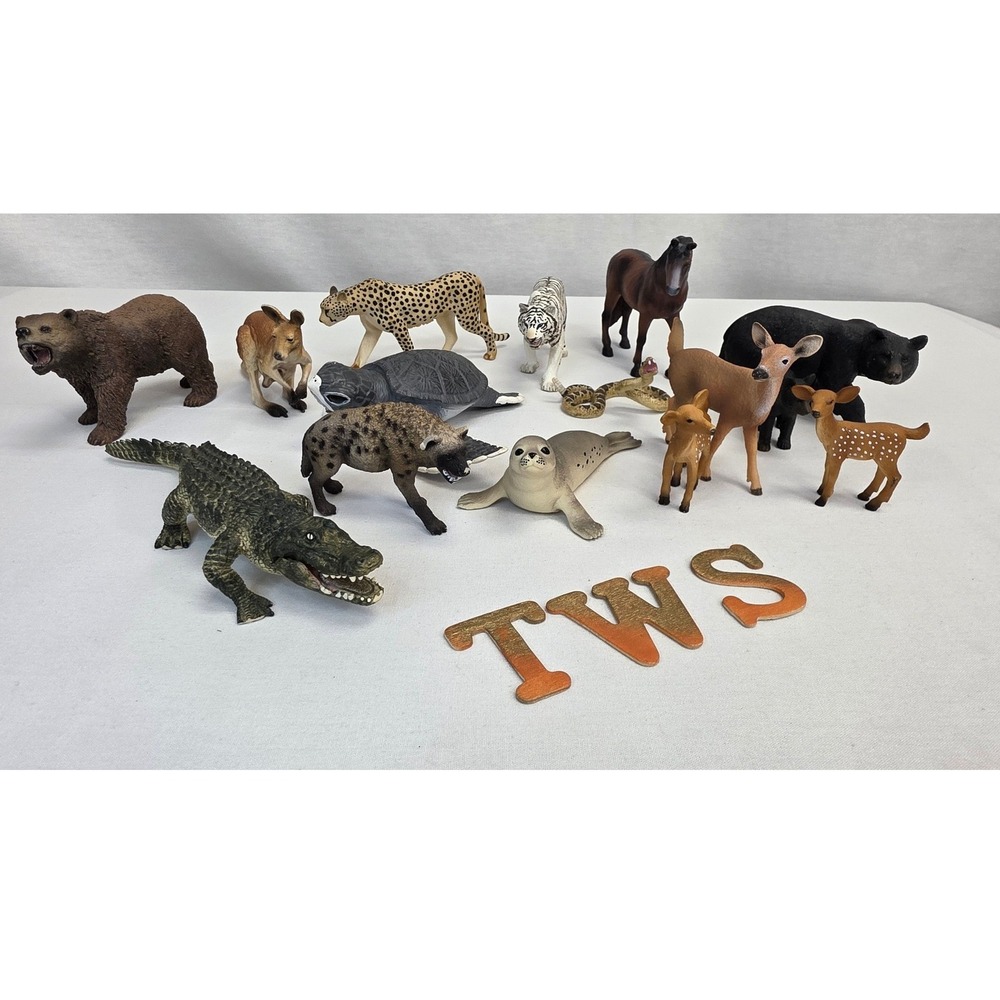 Schleich Safari Ltd Mixed Animal Figurine Lot Bear Tiger Crocodile Deer 15pc
